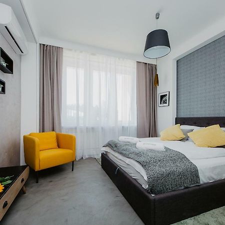 Shortstaypoland Aleje Jerozolimskie Варшава Экстерьер фото
